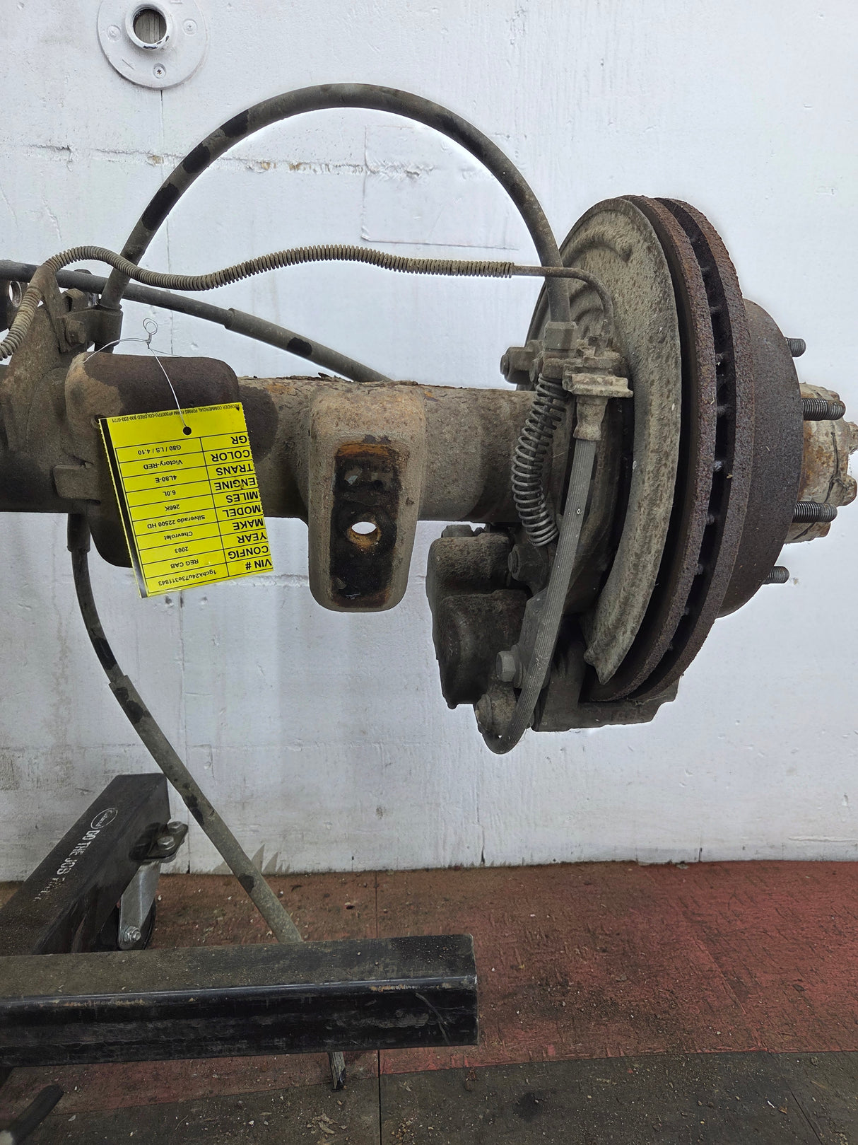 2001-2007 Chevrolet Silverado / GMC Sierra 2500 3500 HD Rear Axle 4.10 10.5"