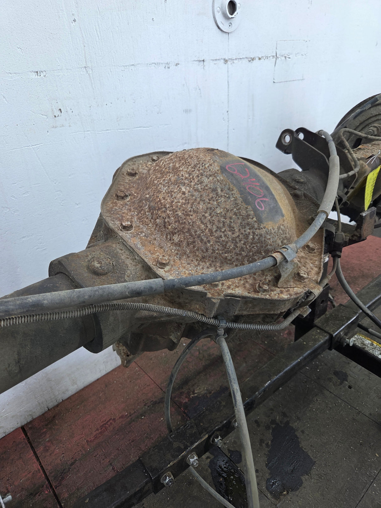 2001-2007 Chevrolet Silverado / GMC Sierra 2500 3500 HD Rear Axle 4.10 10.5"