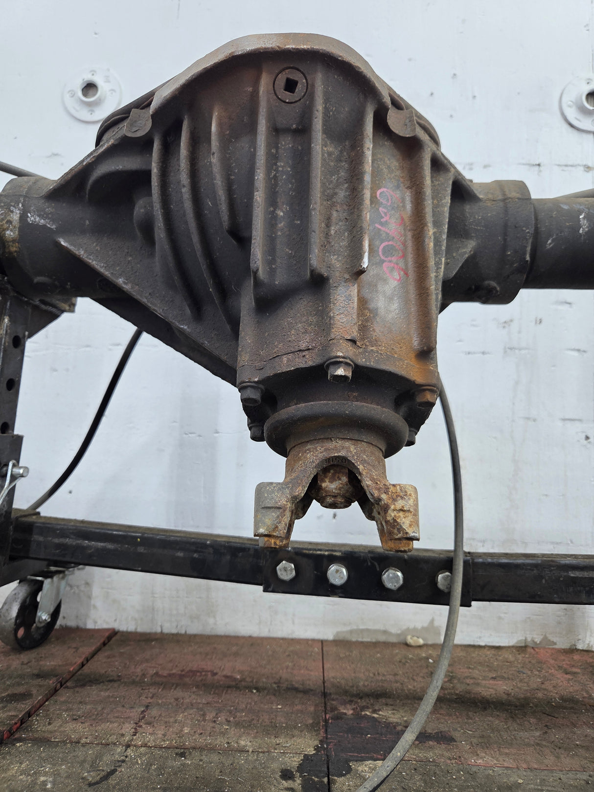 2001-2007 Chevrolet Silverado / GMC Sierra 2500 3500 HD Rear Axle 4.10 10.5"