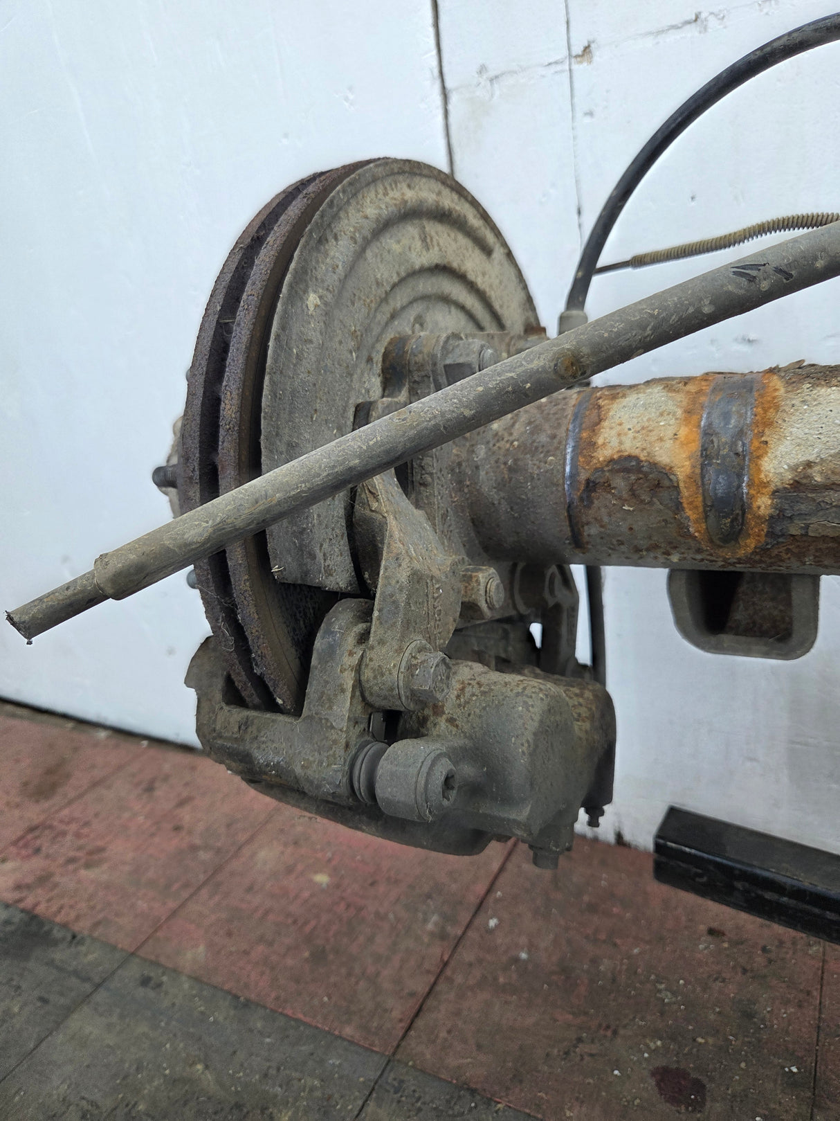 2001-2007 Chevrolet Silverado / GMC Sierra 2500 3500 HD Rear Axle 4.10 10.5"