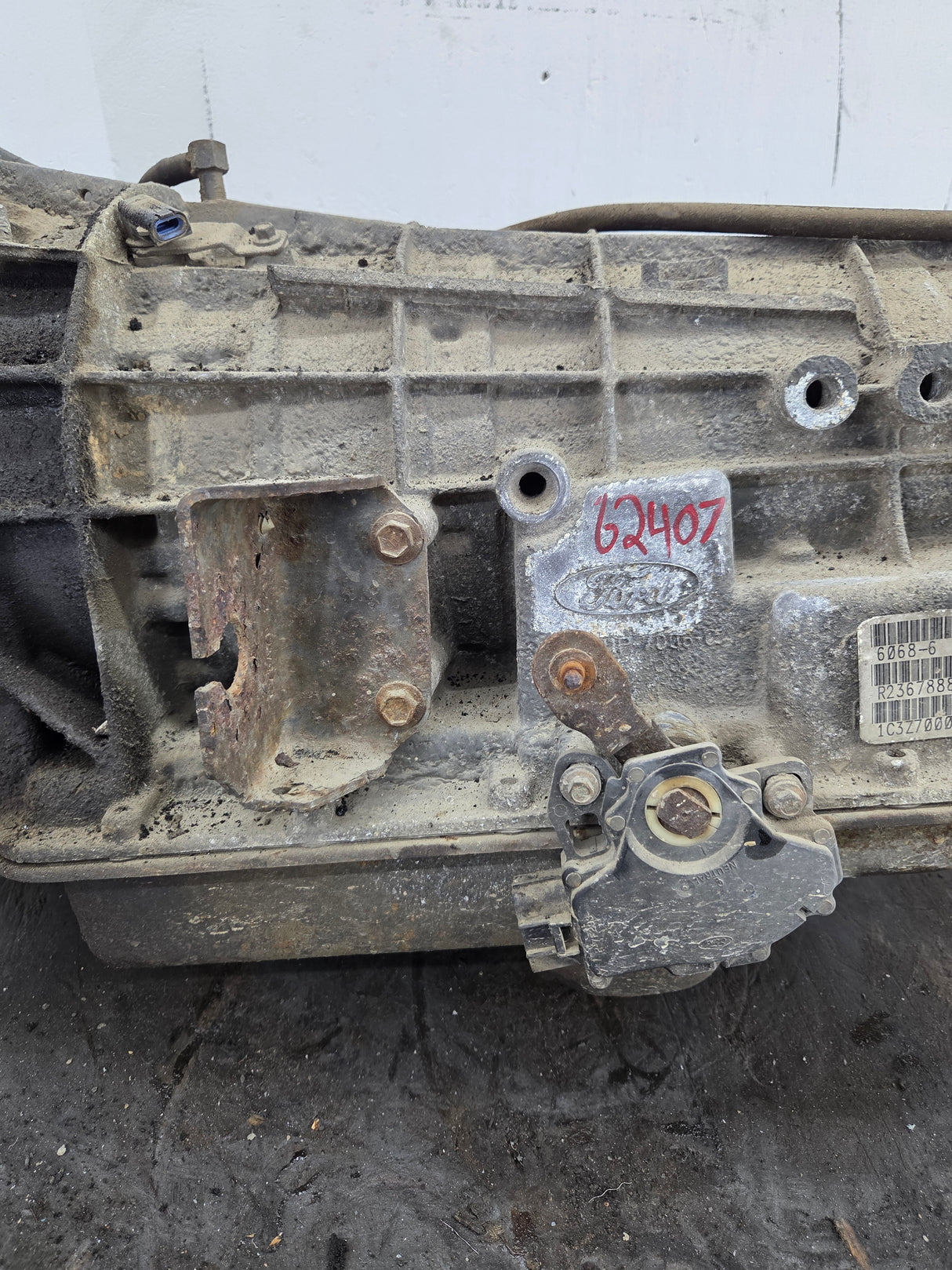 1999-2003 7.3L Power Stroke 2wd 4r100 Automatic Transmission Ford Pickup F250 F350 F450 F550