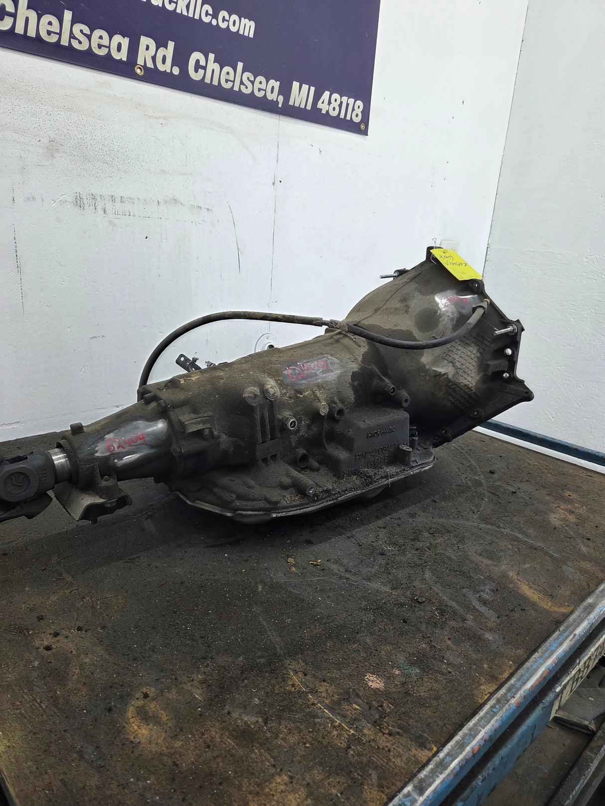 2000-2006 Chevrolet GMC 6.0L 4L80E 2wd AUTOMATIC TRANSMISSION *Untested Core 2500HD 3500HD