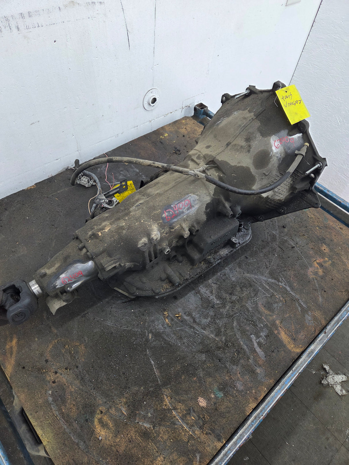 2000-2006 Chevrolet GMC 6.0L 4L80E 2wd AUTOMATIC TRANSMISSION *Untested Core 2500HD 3500HD