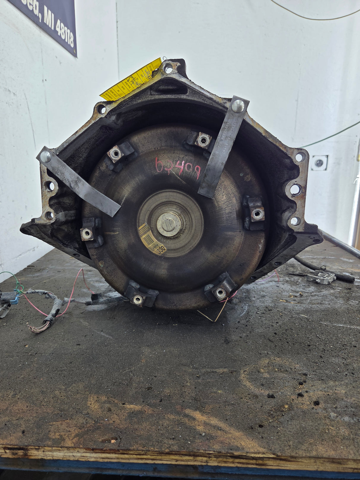2000-2006 Chevrolet GMC 6.0L 4L80E 2wd AUTOMATIC TRANSMISSION *Untested Core 2500HD 3500HD