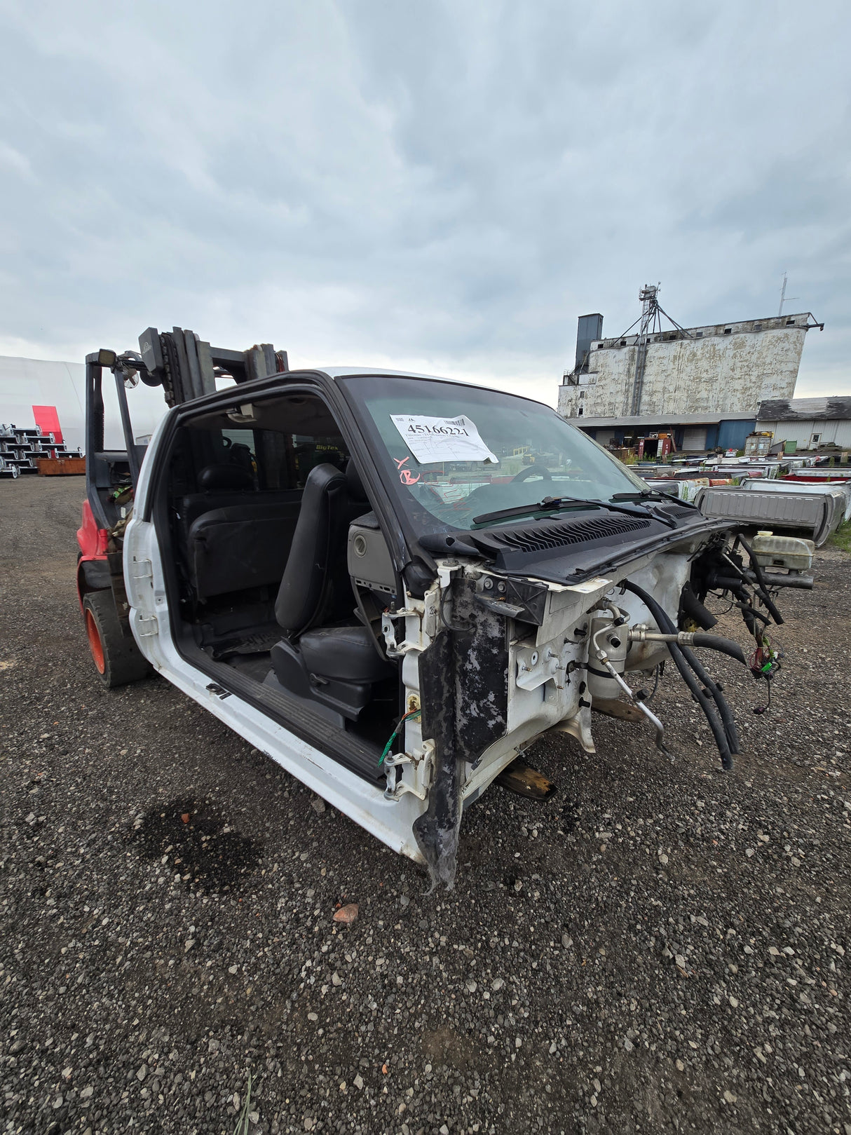 1999-2007 Chevrolet Silverado / GMC Sierra 1500 2500 HD 3500HD Extended Cab Body