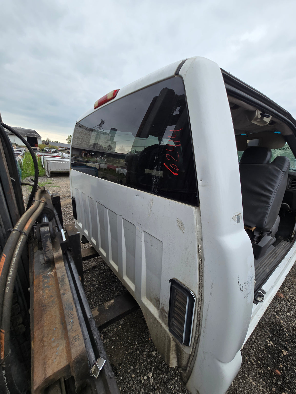 1999-2007 Chevrolet Silverado / GMC Sierra 1500 2500 HD 3500HD Extended Cab Body
