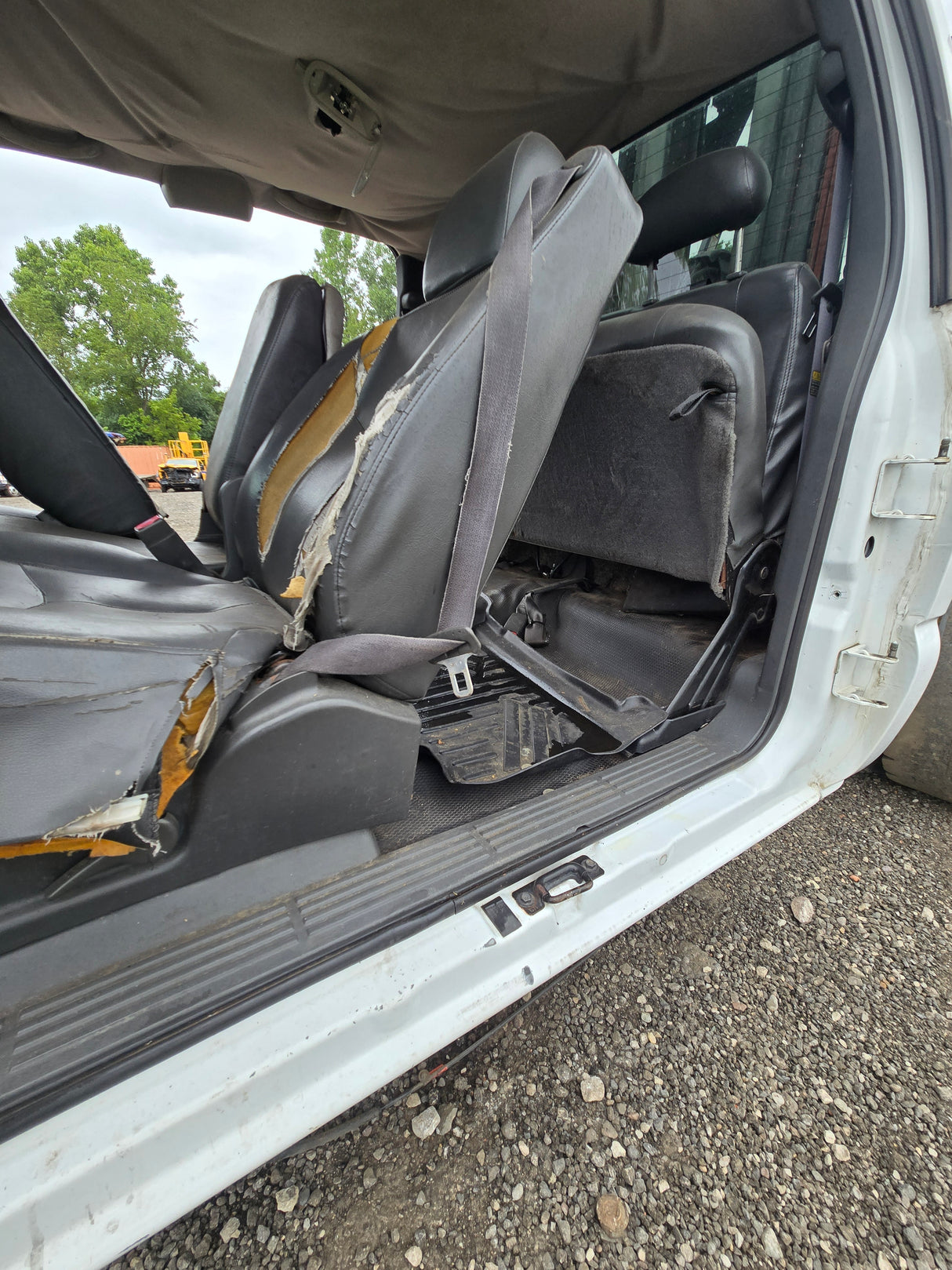 1999-2007 Chevrolet Silverado / GMC Sierra 1500 2500 HD 3500HD Extended Cab Body