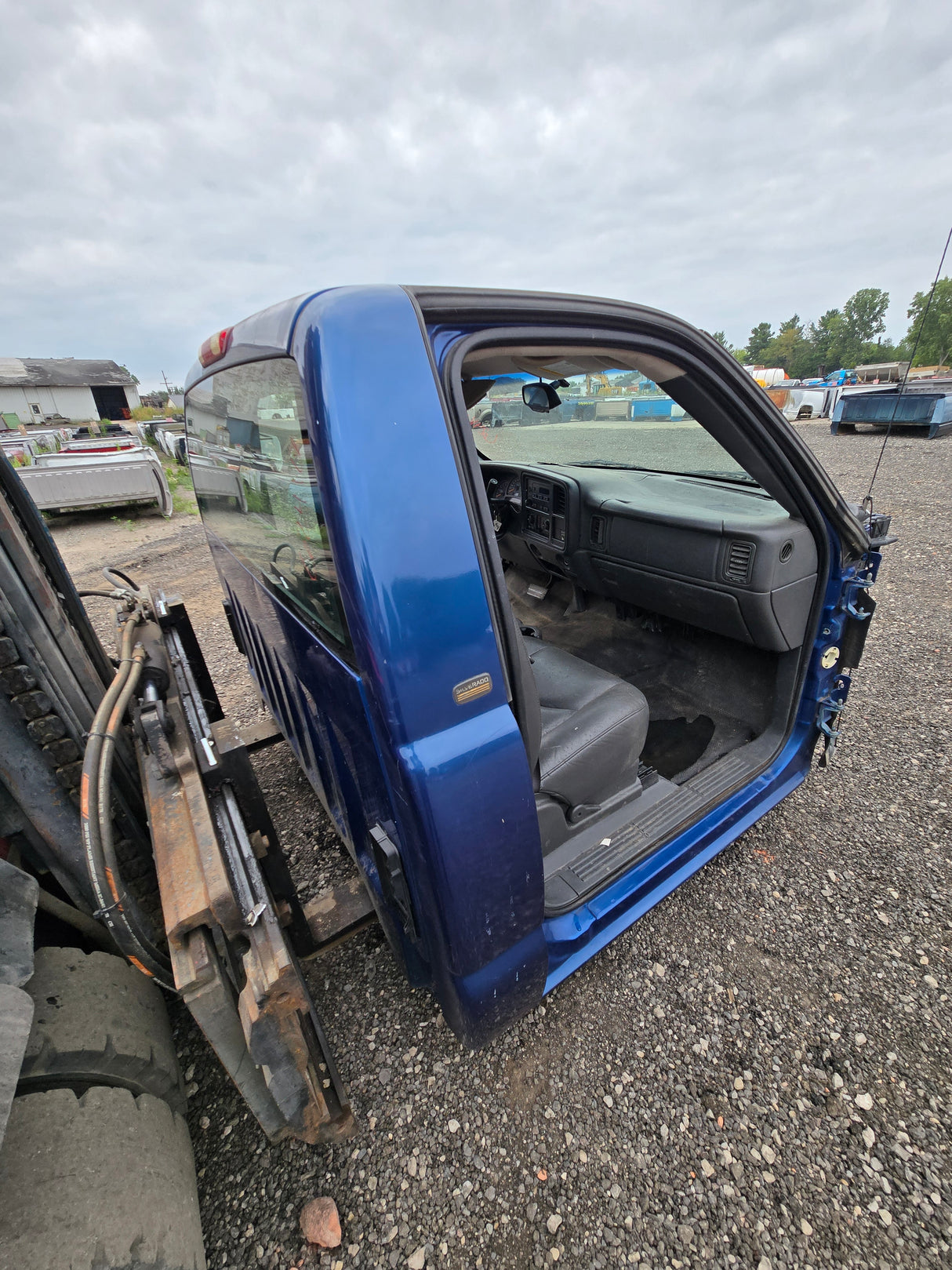 1999-2007 Chevrolet Silverado / GMC Sierra 1500 2500 HD 3500HD Regular Cab Body