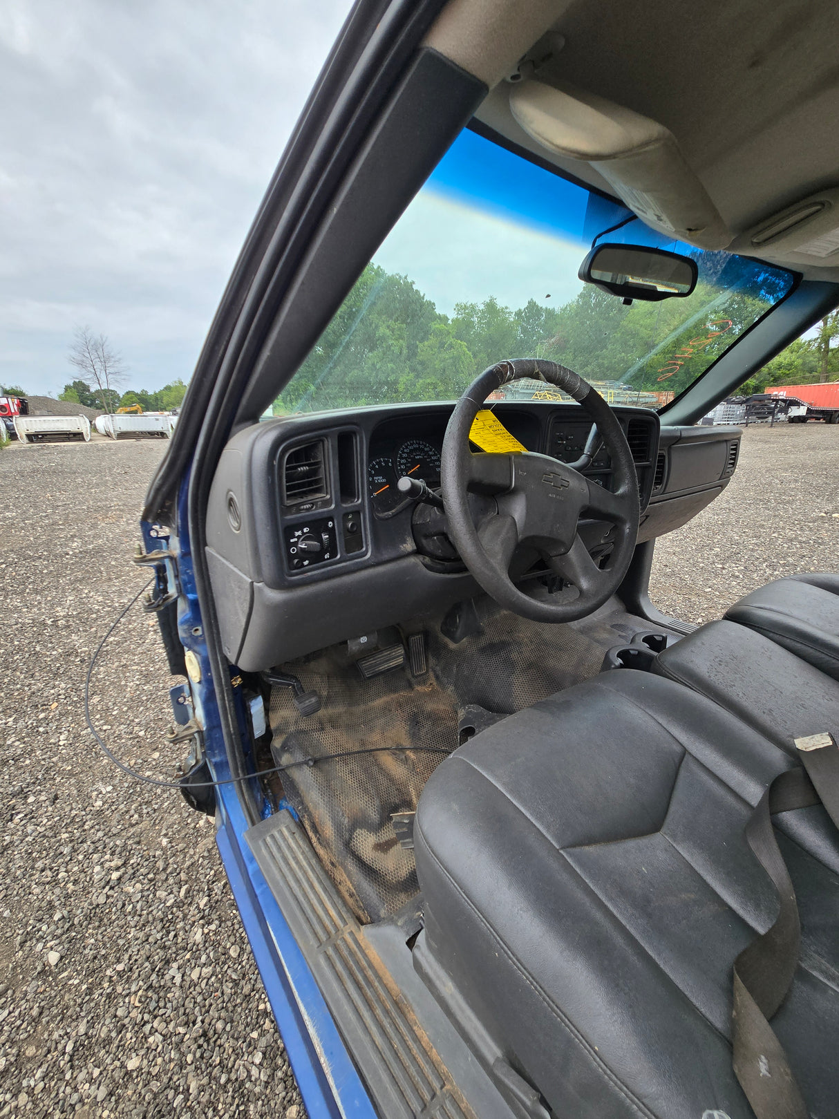 1999-2007 Chevrolet Silverado / GMC Sierra 1500 2500 HD 3500HD Regular Cab Body