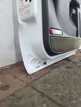 1999-2006 Chevrolet Silverado / GMC Sierra 1500 2500 3500 HD Front Driver Side Door LH