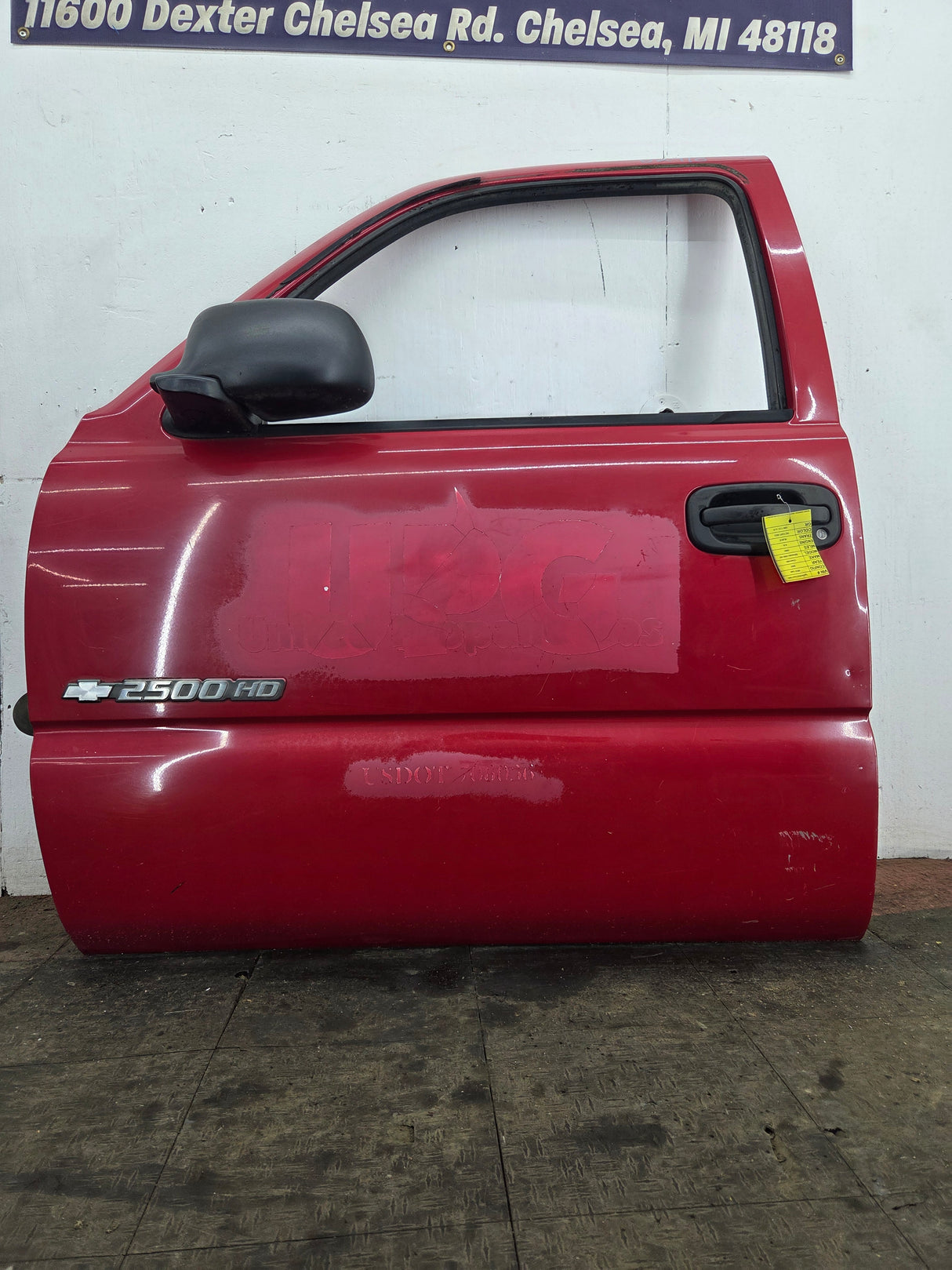 1999-2006 Chevrolet Silverado / GMC Sierra 1500 2500 3500 HD Front Driver Side Door LH