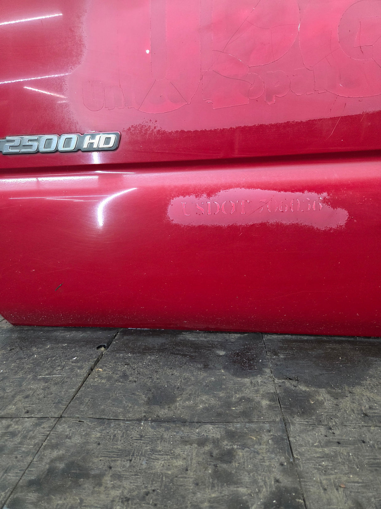 1999-2006 Chevrolet Silverado / GMC Sierra 1500 2500 3500 HD Front Driver Side Door LH