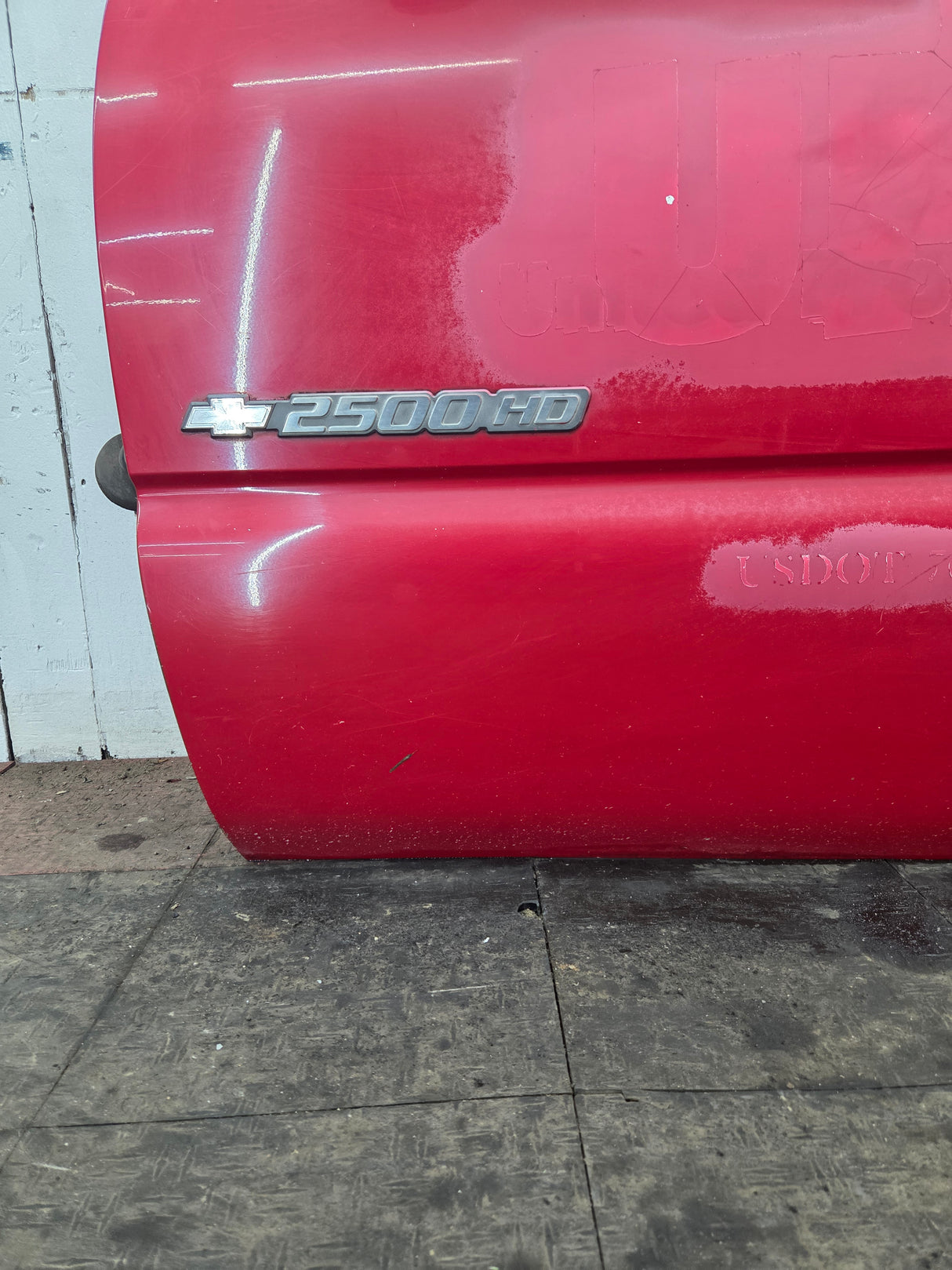 1999-2006 Chevrolet Silverado / GMC Sierra 1500 2500 3500 HD Front Driver Side Door LH