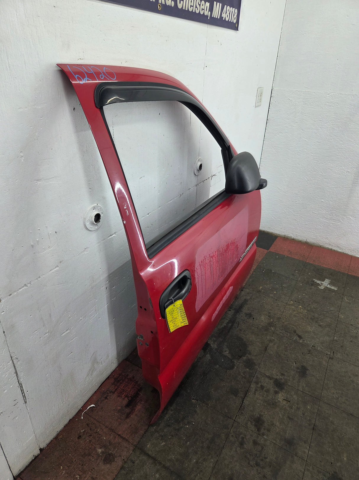 1999-2006 Chevrolet Silverado / GMC Sierra 1500 2500 3500 HD Front Passenger side Door RH
