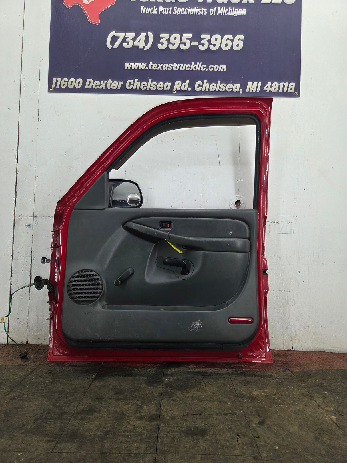 1999-2006 Chevrolet Silverado / GMC Sierra 1500 2500 3500 HD Front Passenger side Door RH