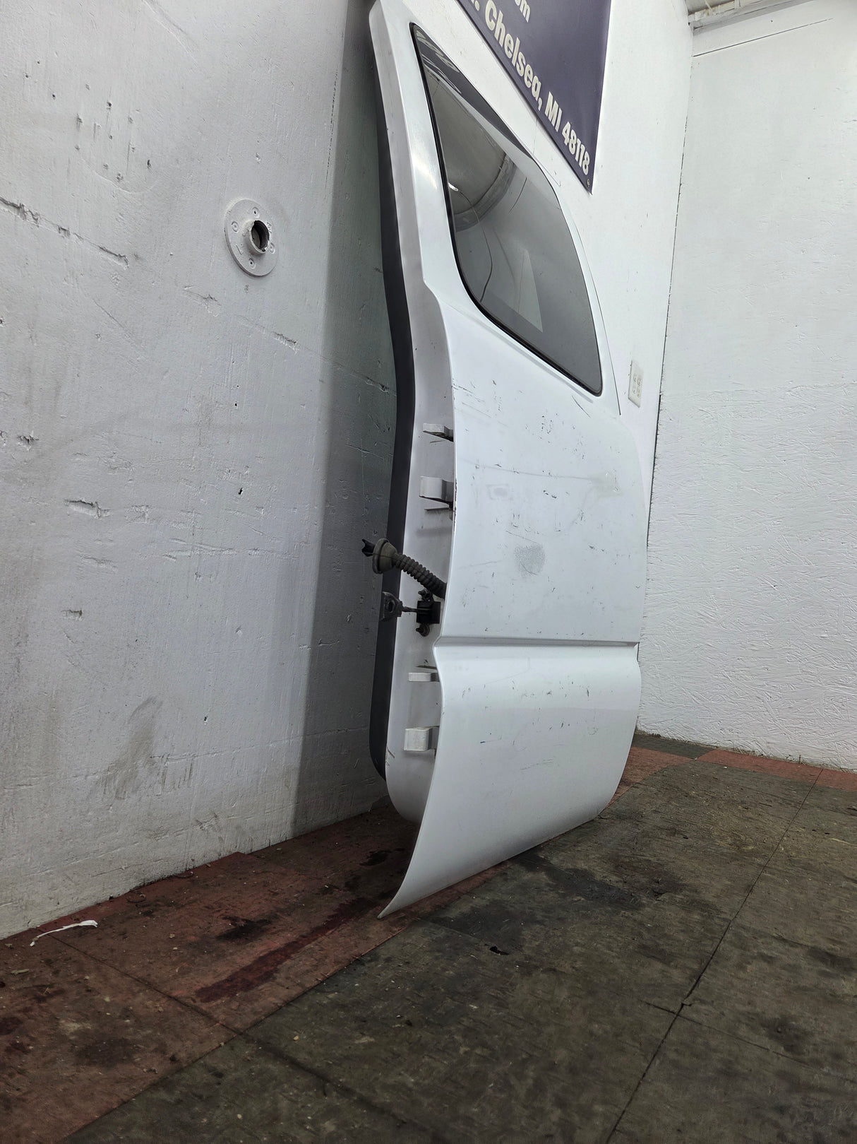 1999-2006 Chevrolet Silverado / GMC Sierra 1500 2500 3500 HD Rear Passenger side Extended Cab Rear Door
