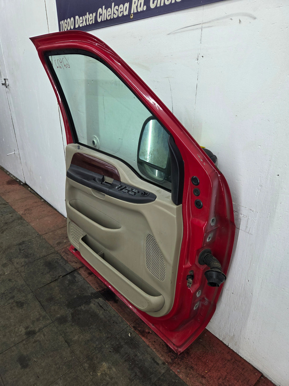 1999-2007 Ford Super Duty LH Driver Side Front Door F250 F350 F450 F550
