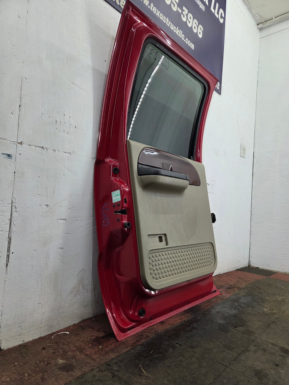 1999-2007 Ford Super Duty LH Driver Side Rear Crew Cab Door F250 F350 F450 F550