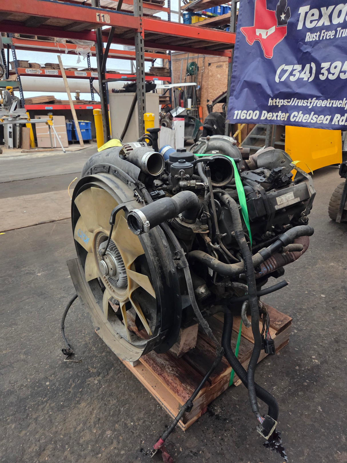 Late 2004 Ford 6.0L Power Stroke Diesel Engine Runs Great