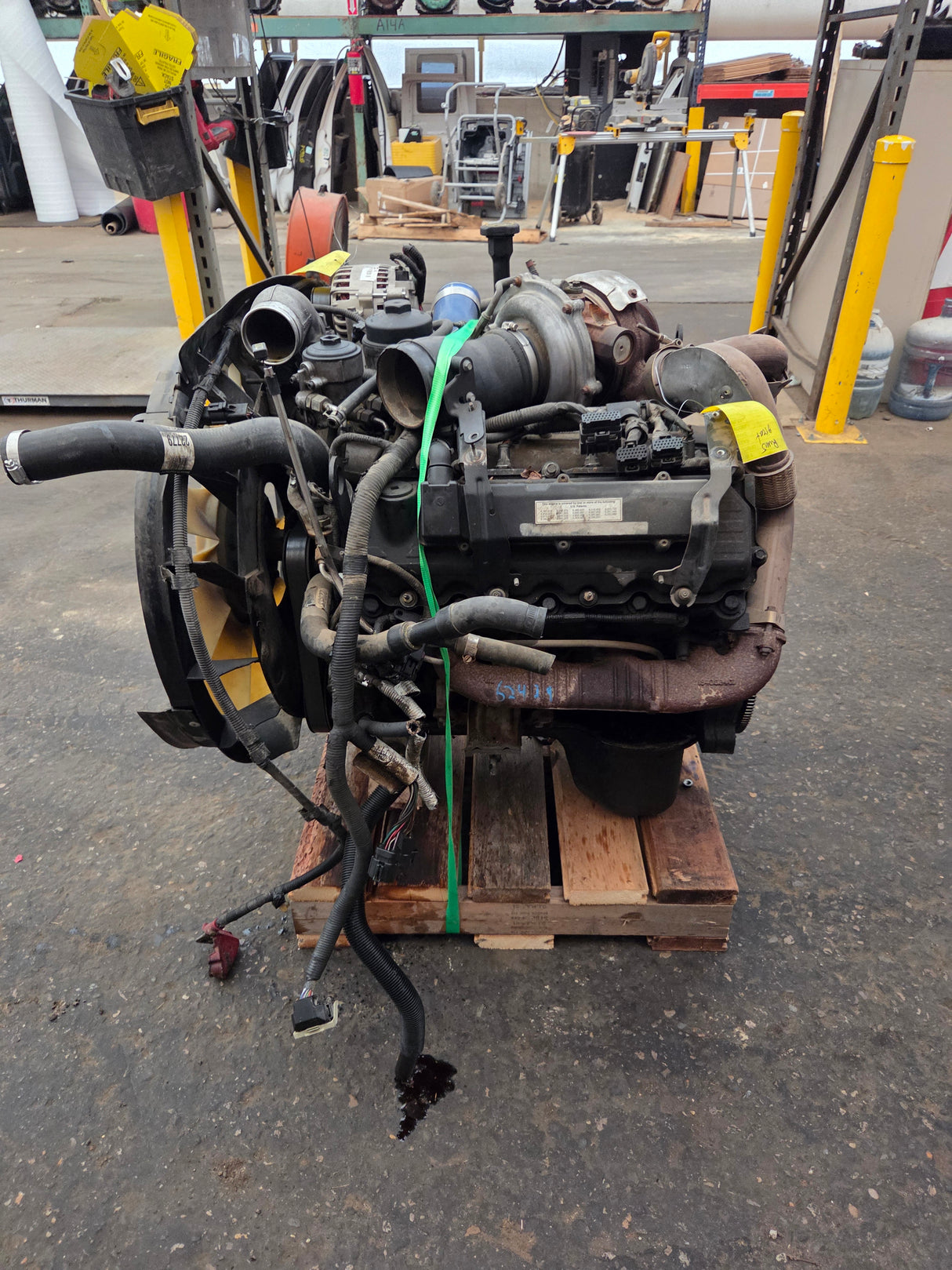 Late 2004 Ford 6.0L Power Stroke Diesel Engine Runs Great