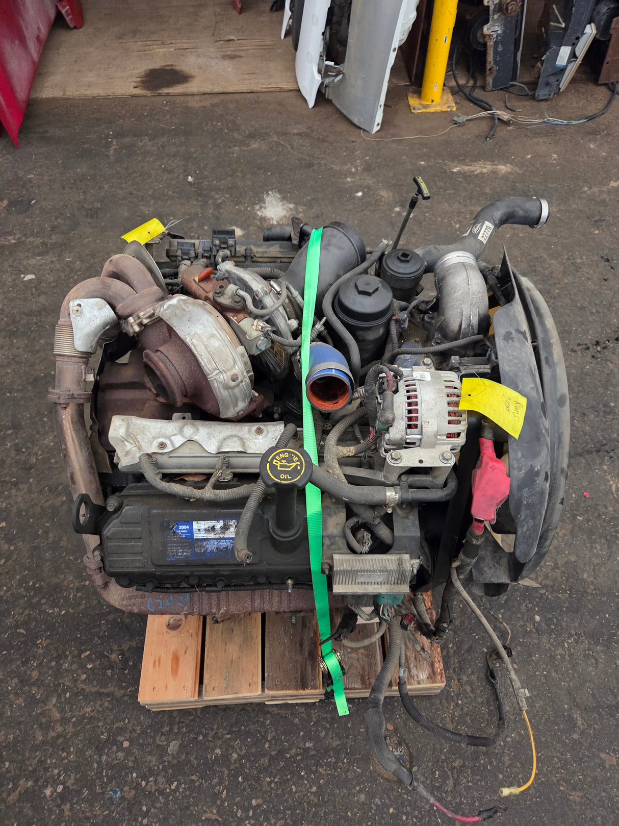 Late 2004 Ford 6.0L Power Stroke Diesel Engine Runs Great