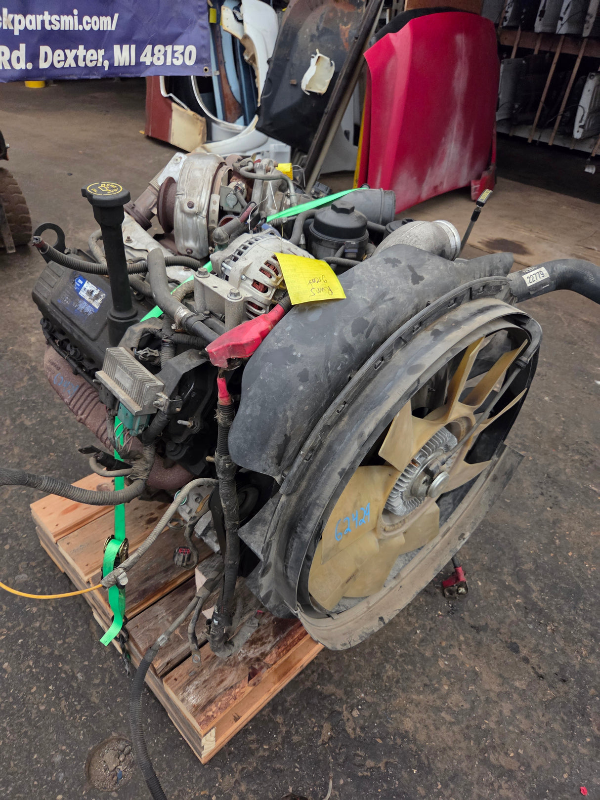 Late 2004 Ford 6.0L Power Stroke Diesel Engine Runs Great