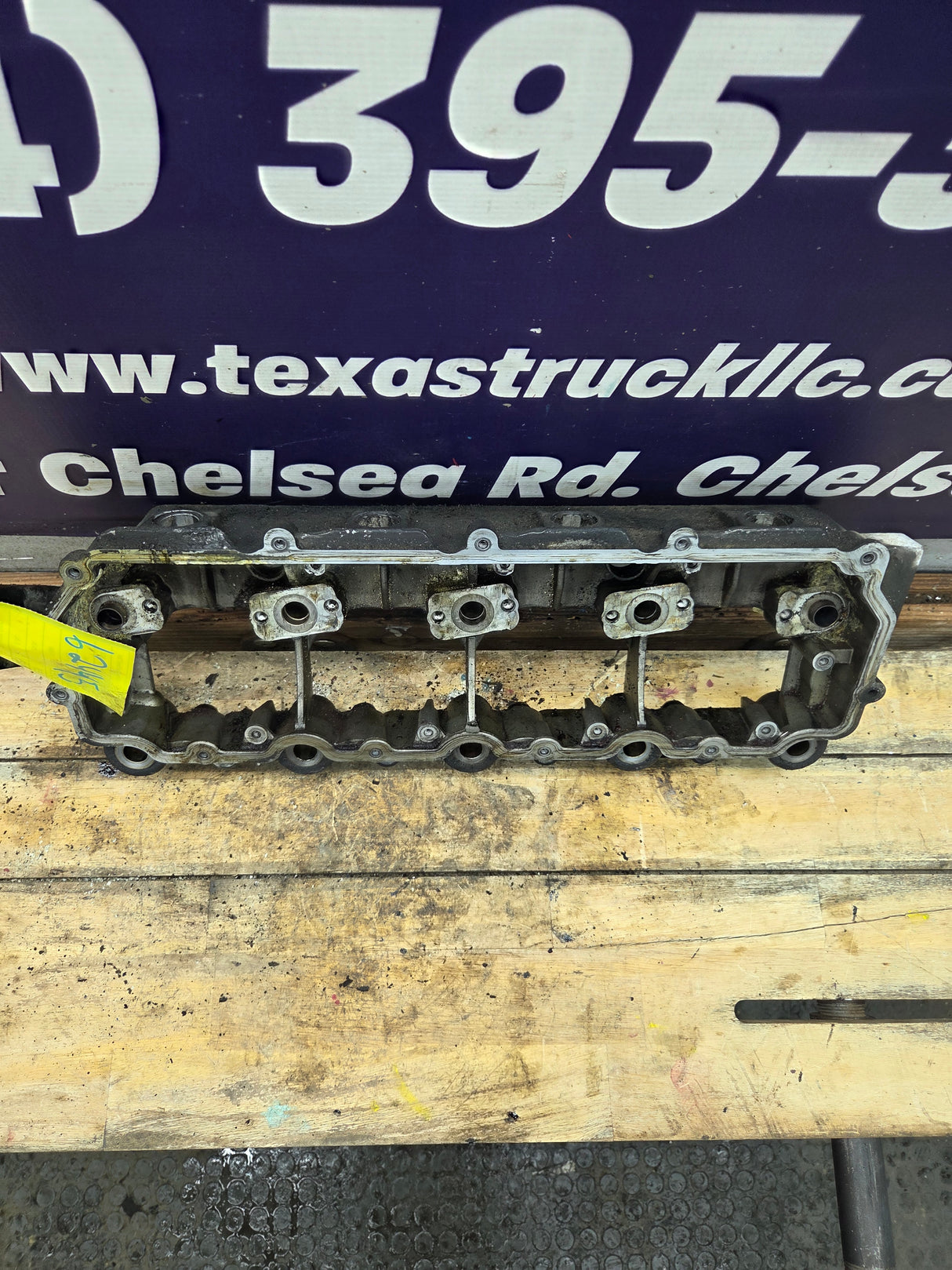 2003-2005 Genuine Ford Power Stroke 6.0L Diesel Rocker Box Arm Housing OEM 1843351C2