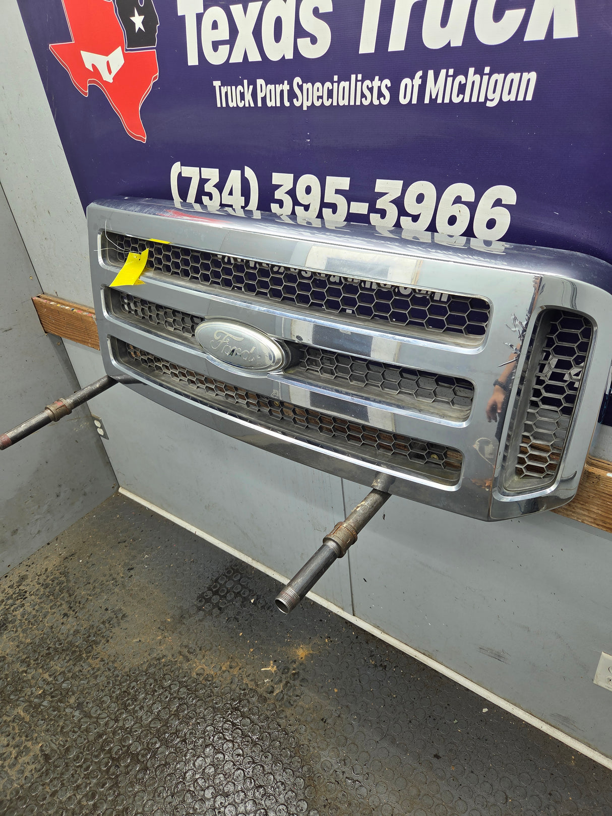 2005-2007 Ford Super Duty OEM Chrome Grill F250 F350 F450 F550 5C34-8200-BDW