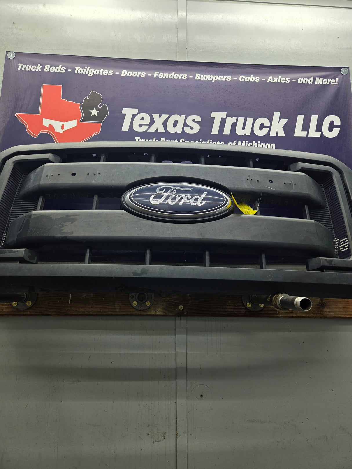 2011-2016 Ford Super Duty Black Grill F250 F350 F450 F550