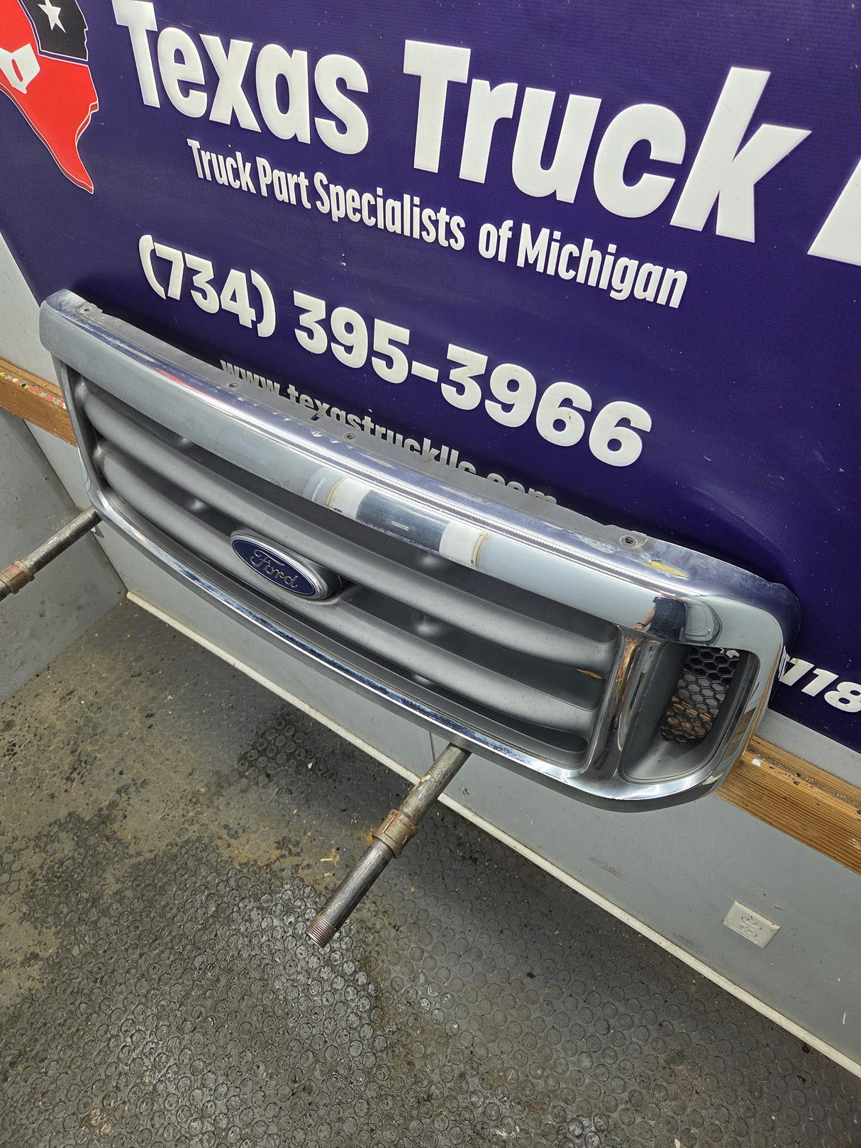 1999-2004 Ford Super Duty Excursion Chrome Grill F250 F350 F450 F550