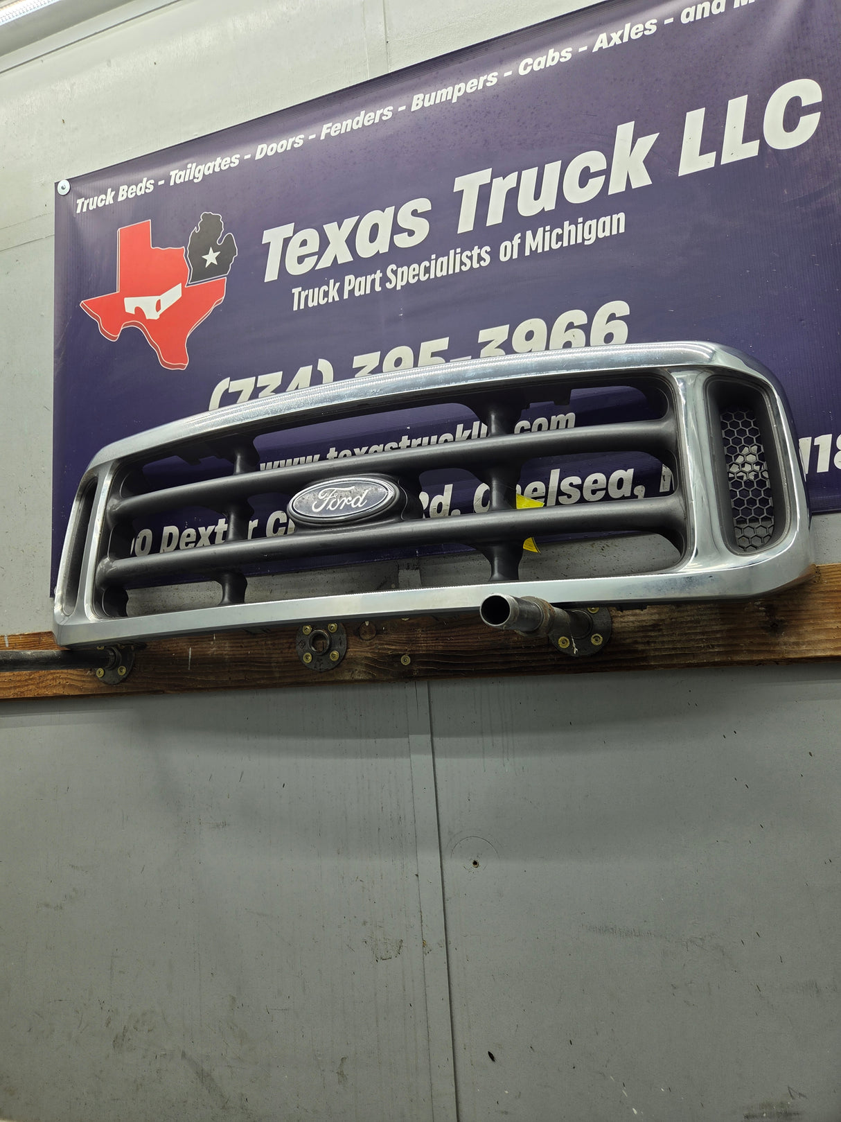 1999-2004 Ford Super Duty Excursion Chrome Grill F250 F350 F450 F550