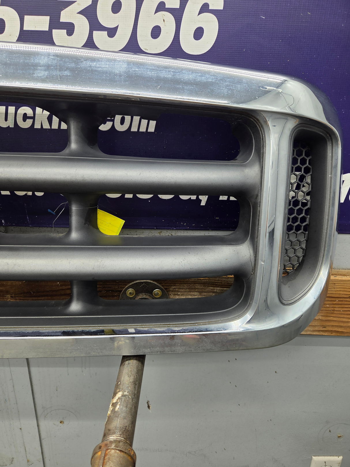 1999-2004 Ford Super Duty Excursion Chrome Grill F250 F350 F450 F550