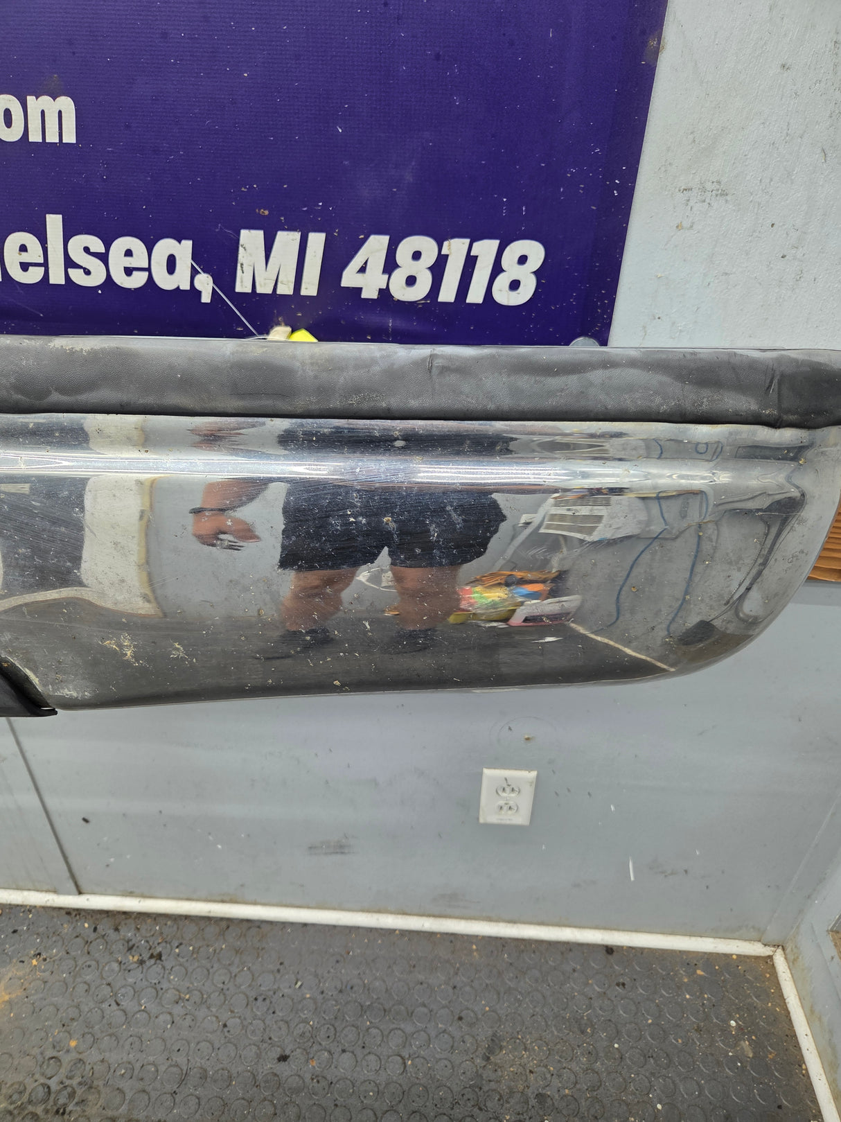 1999-2007 Ford Super Duty F250 F350 F450 F550 Rear Bumper