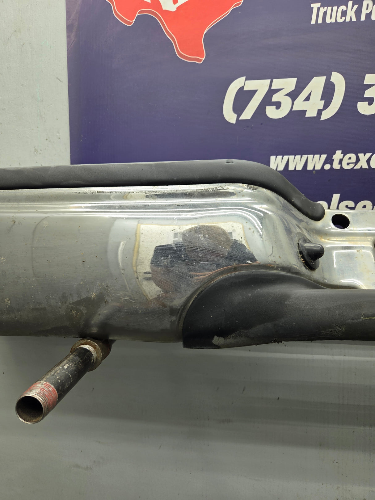 1999-2007 Ford Super Duty F250 F350 F450 F550 Rear Bumper