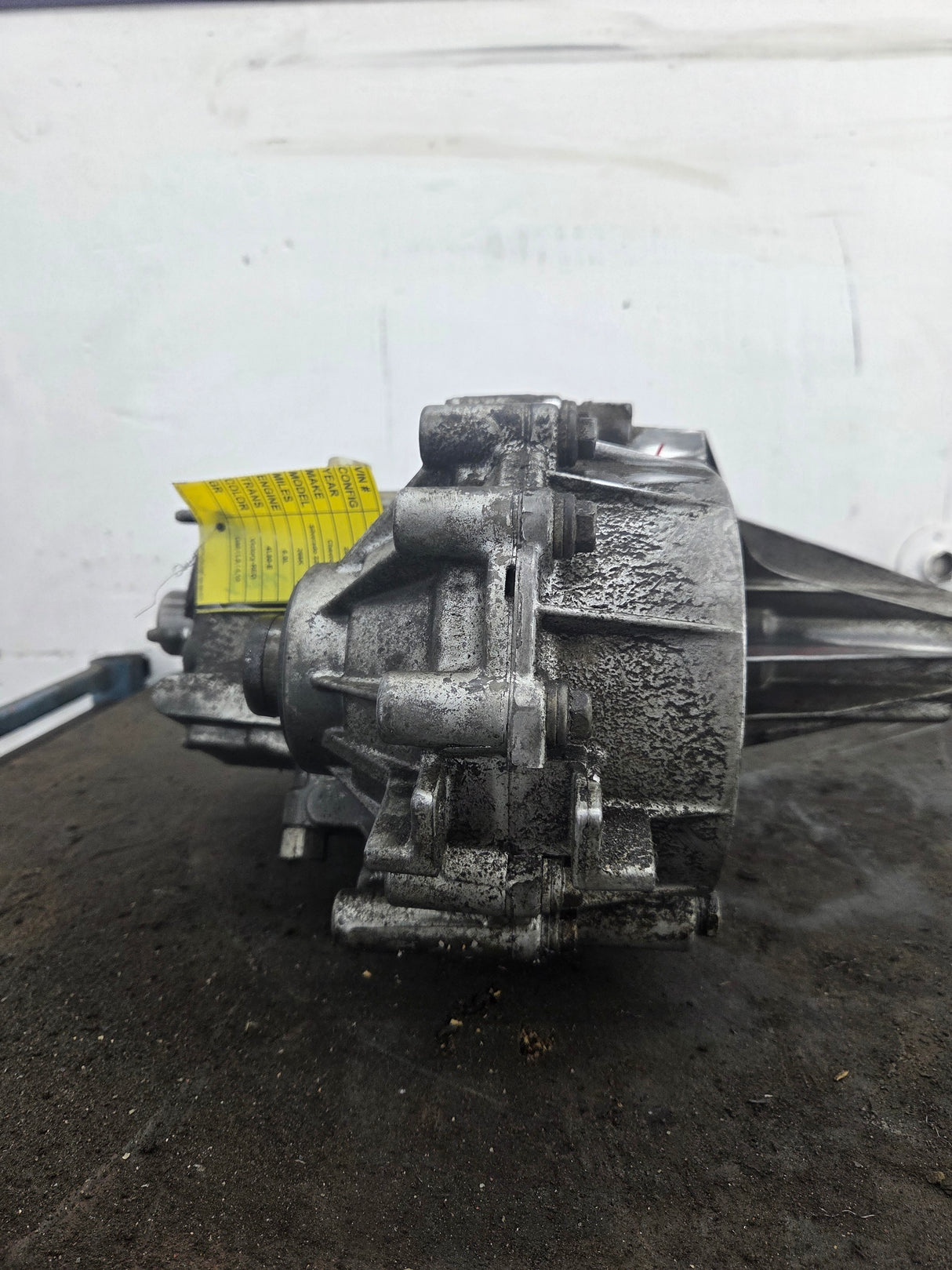 2001-2004 Chevrolet Silverado GMC Sierra 2500 3500 HD Floor Shift *CORE TRANSFER CASE 6.0L LS OPT MT1 NP2
