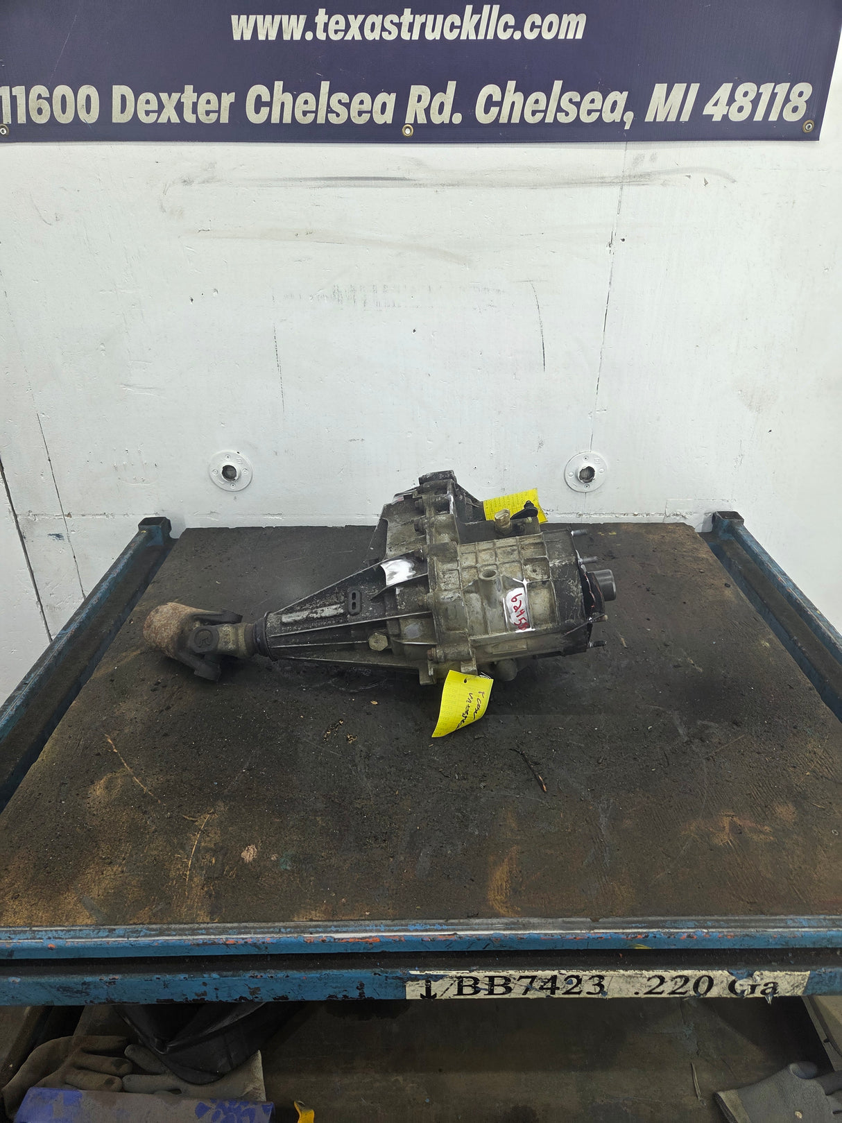 2001-2004 Chevrolet Silverado GMC Sierra 2500 3500 HD Floor Shift *CORE TRANSFER CASE 6.0L LS OPT MT1 NP2