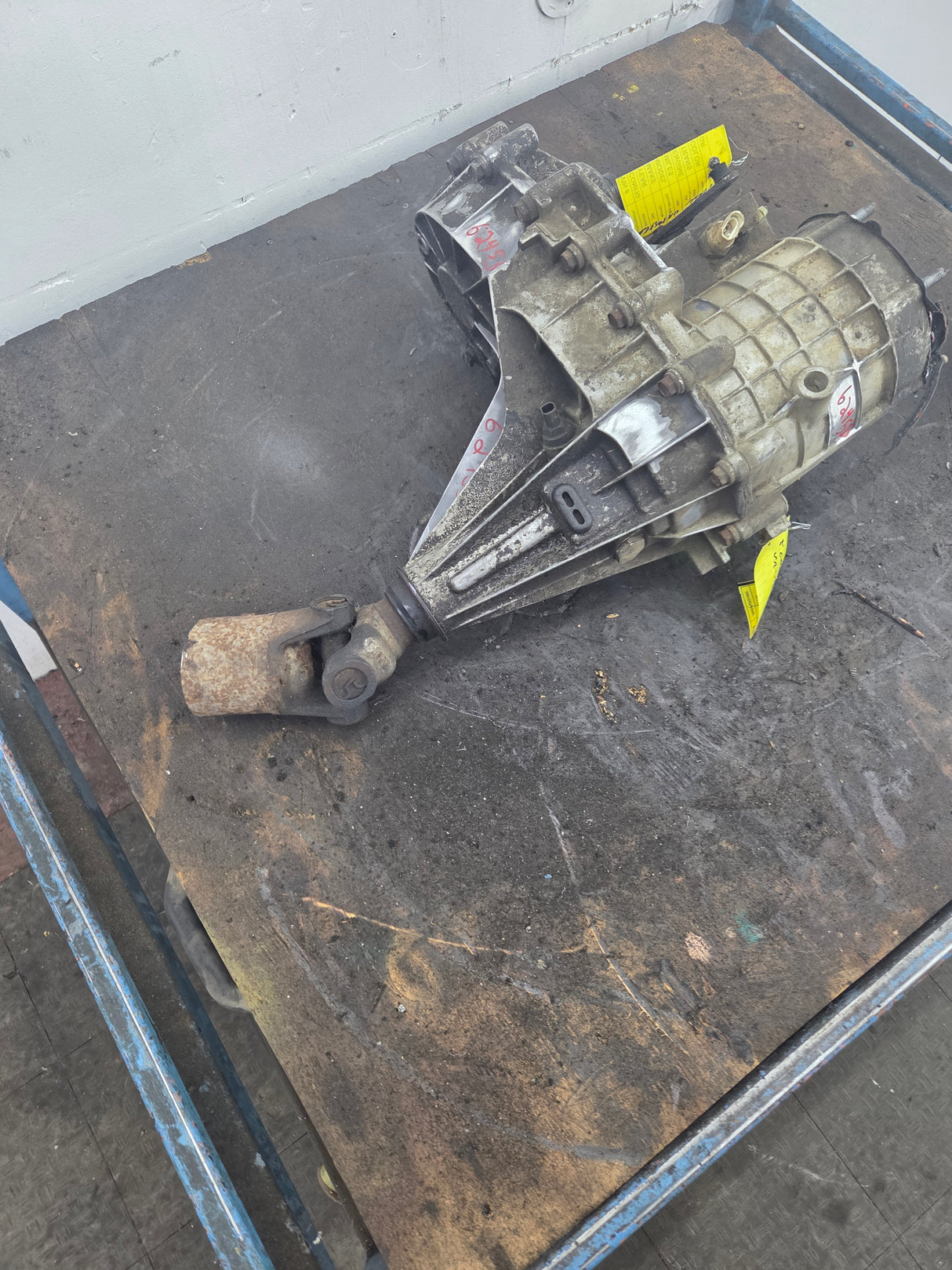2001-2004 Chevrolet Silverado GMC Sierra 2500 3500 HD Floor Shift *CORE TRANSFER CASE 6.0L LS OPT MT1 NP2