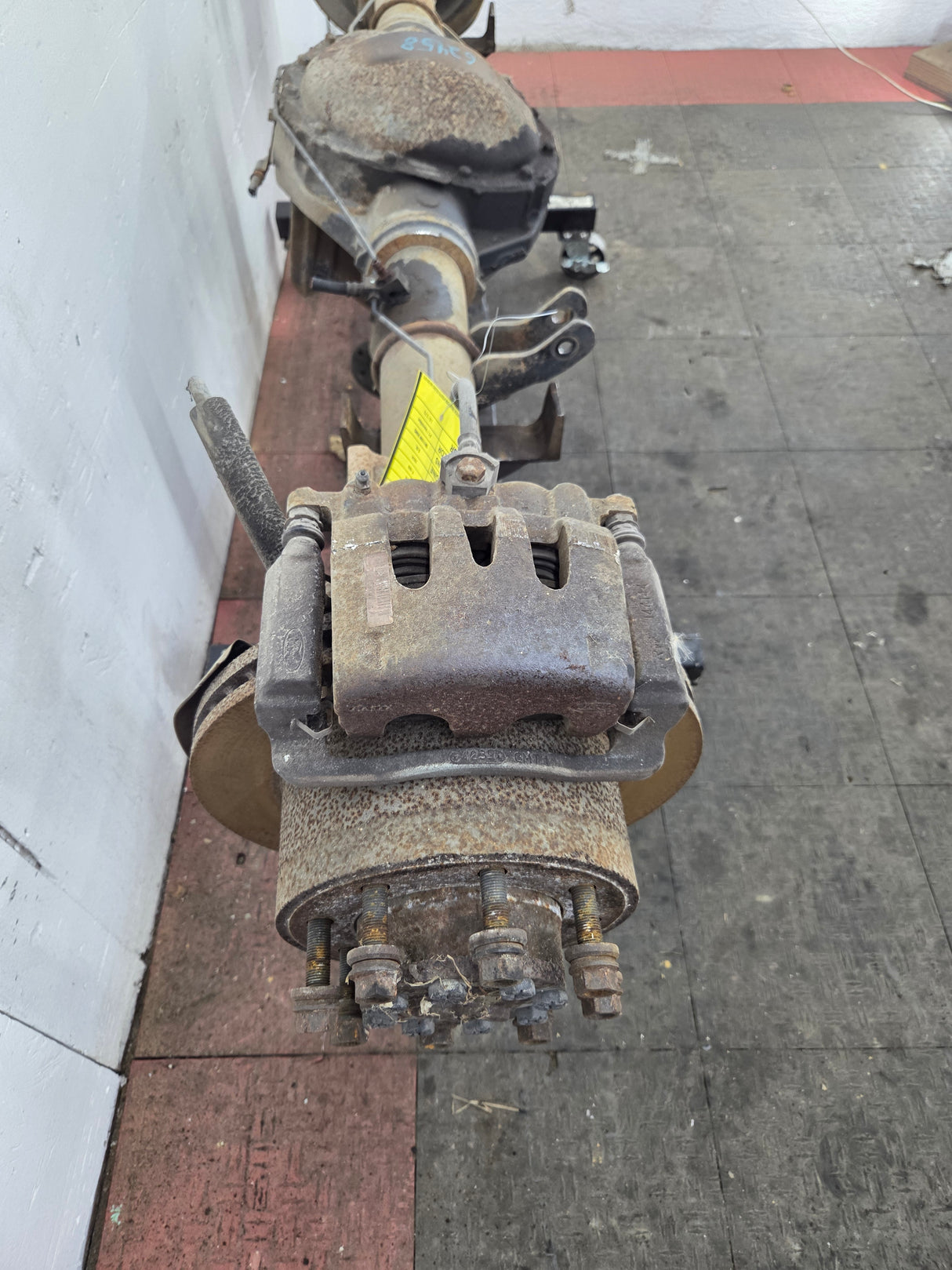 2005-2007 Ford Super Duty F250 F350 SRW Rear Axle 3.73 Gear Ratio 292k Miles