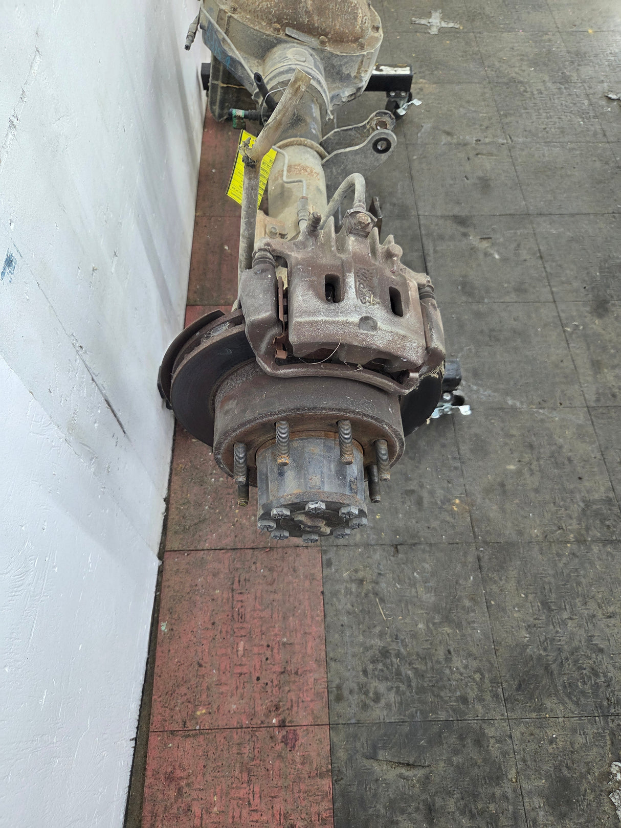 2002-2004 Ford Super Duty F250 F350 SRW Rear Axle 3.73 Gear Ratio 360k miles