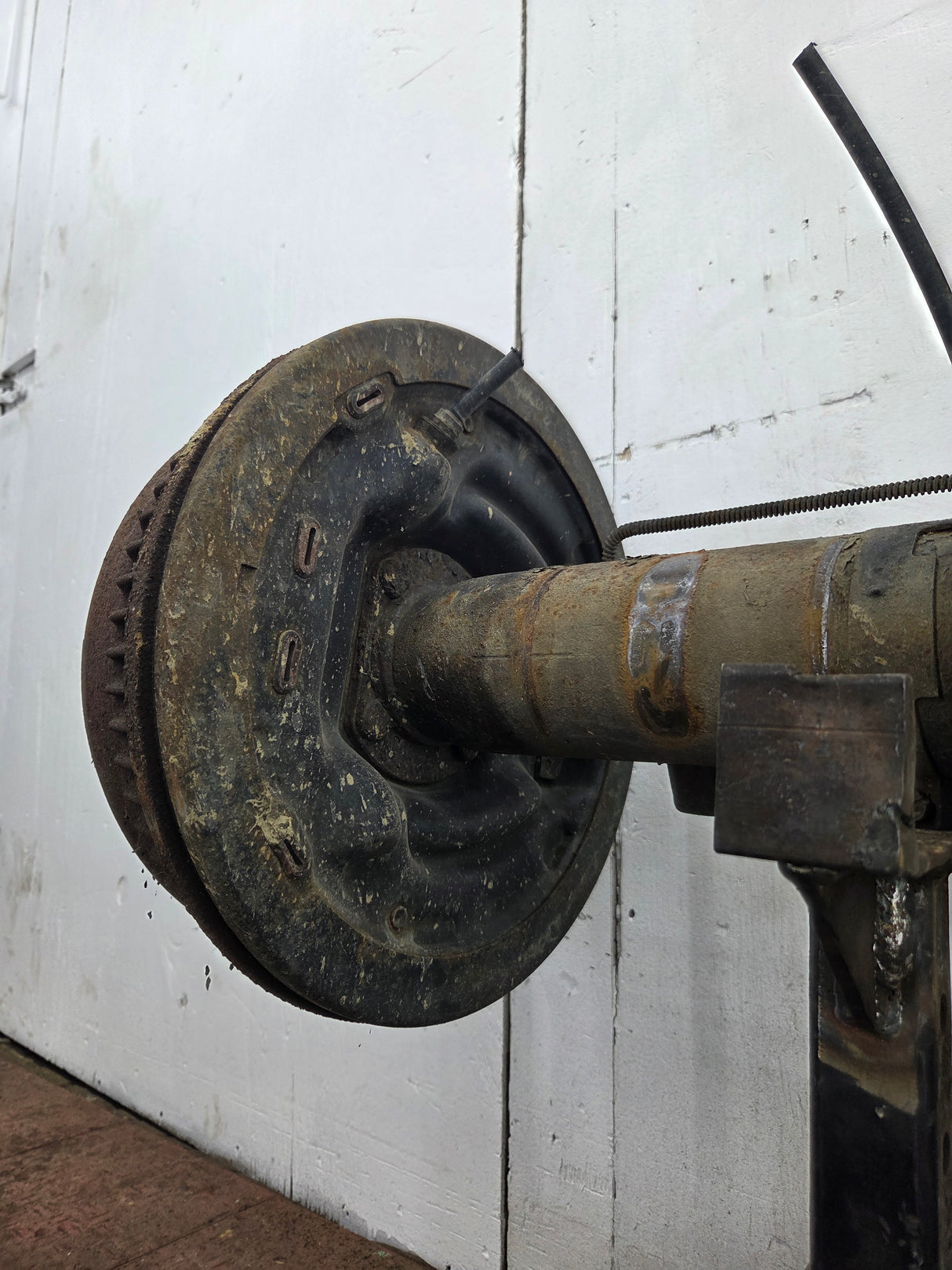 1996-1999 2nd Gen Dodge Ram 3500 Dually 4x4 Rear Axle 3.54 Ratio Cummins Diesel Gas