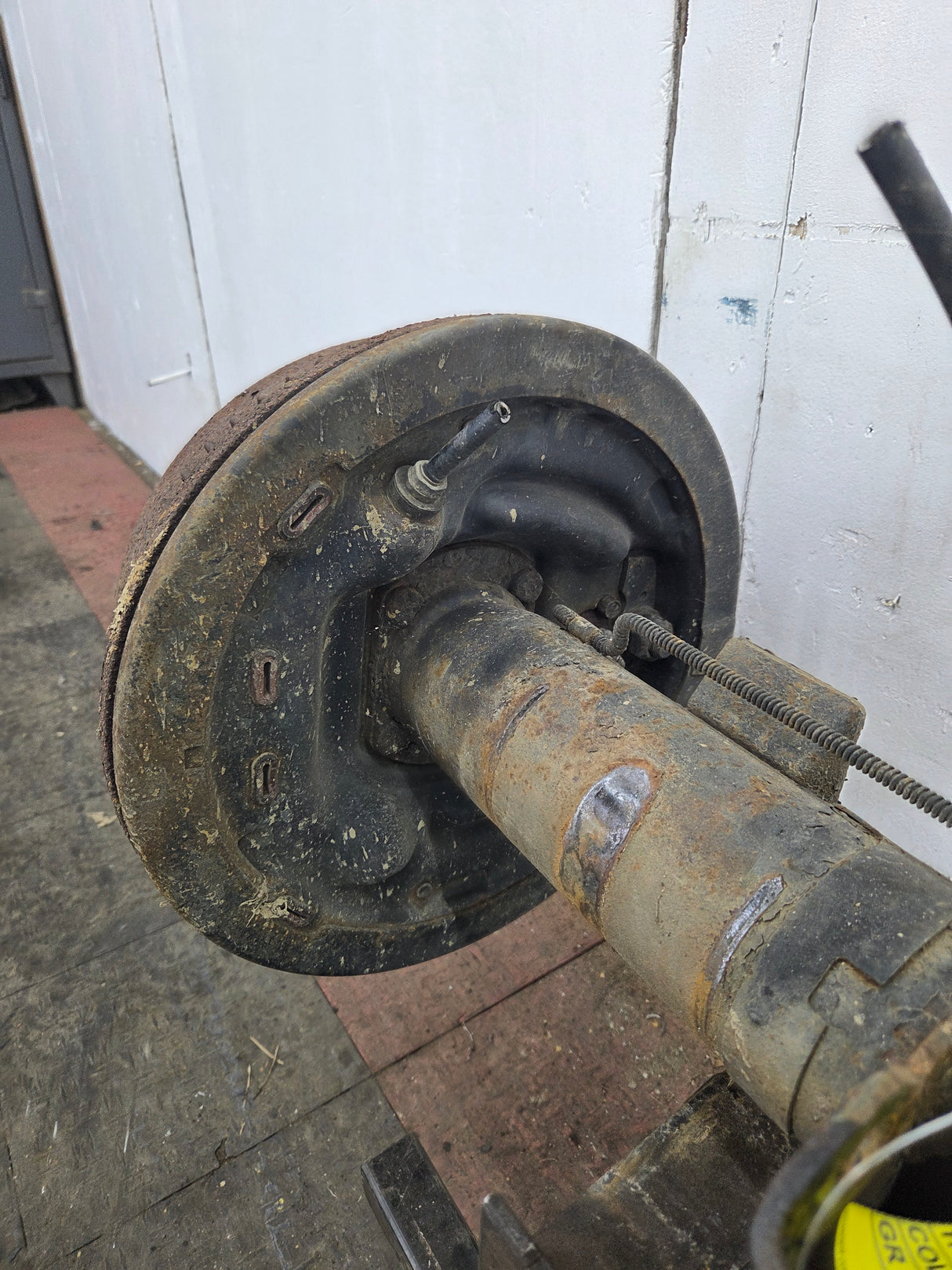 1996-1999 2nd Gen Dodge Ram 3500 Dually 4x4 Rear Axle 3.54 Ratio Cummins Diesel Gas