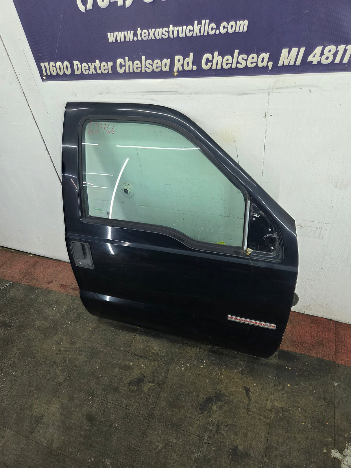 1999-2007 Ford Super Duty RH Passenger Side Front Door F250 F350 F450 F550