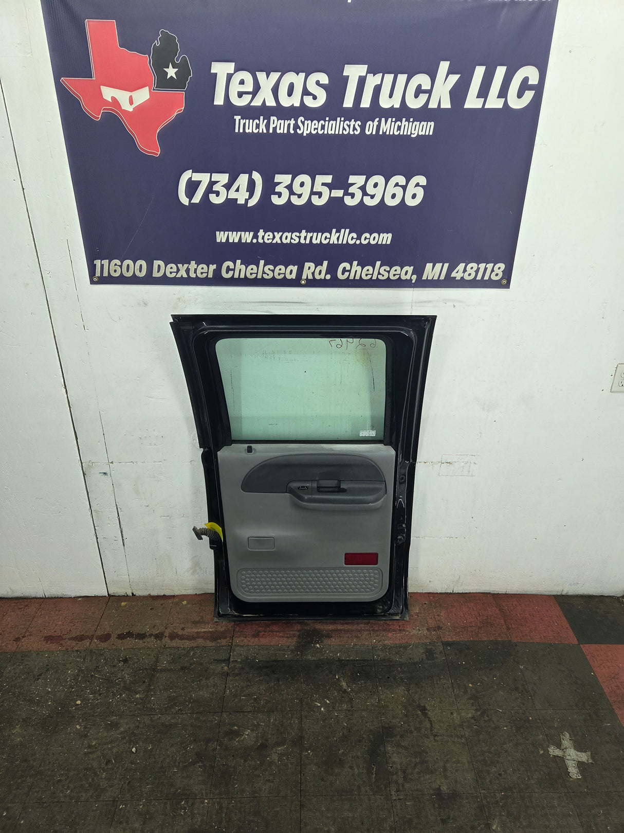 1999-2007 Ford Super Duty RH Passenger Side Rear Crew Cab Door F250 F350 F450 F550