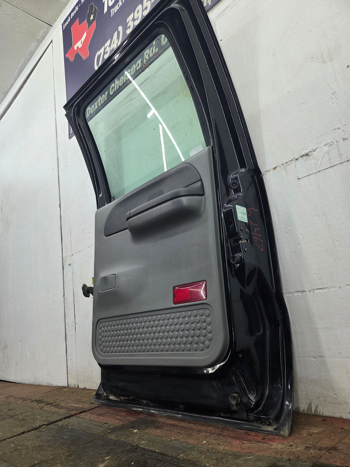 1999-2007 Ford Super Duty RH Passenger Side Rear Crew Cab Door F250 F350 F450 F550