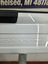 2017-2022 Ford F250 F350 F450 F550 Super Duty Tailgate - Oxford White