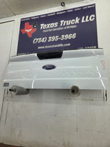 2023-2026 Ford Super Duty F250 F350 F450 F550 Step Tailgate - Oxford White