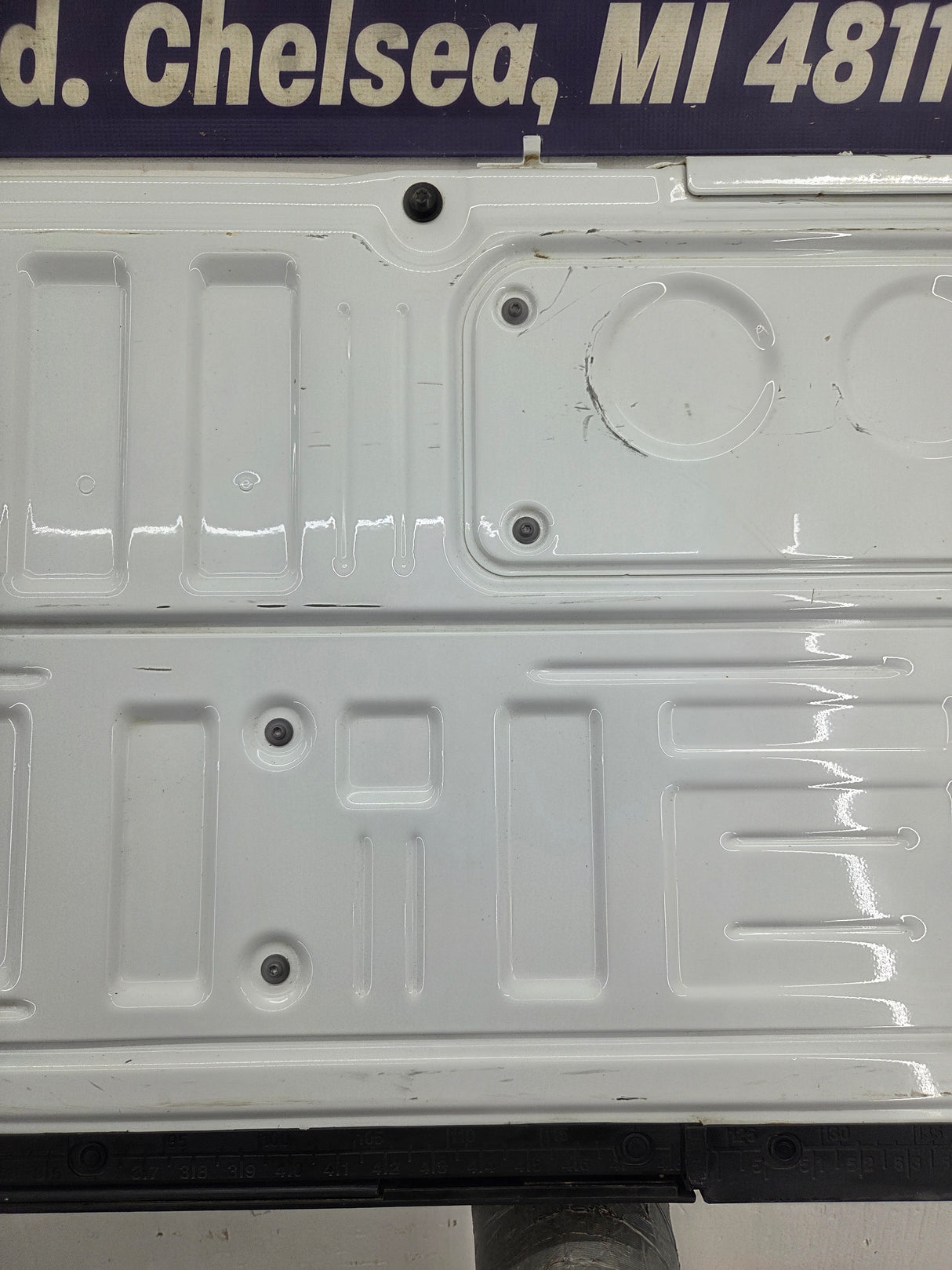 2023-2026 Ford Super Duty F250 F350 F450 F550 Step Tailgate - Oxford White