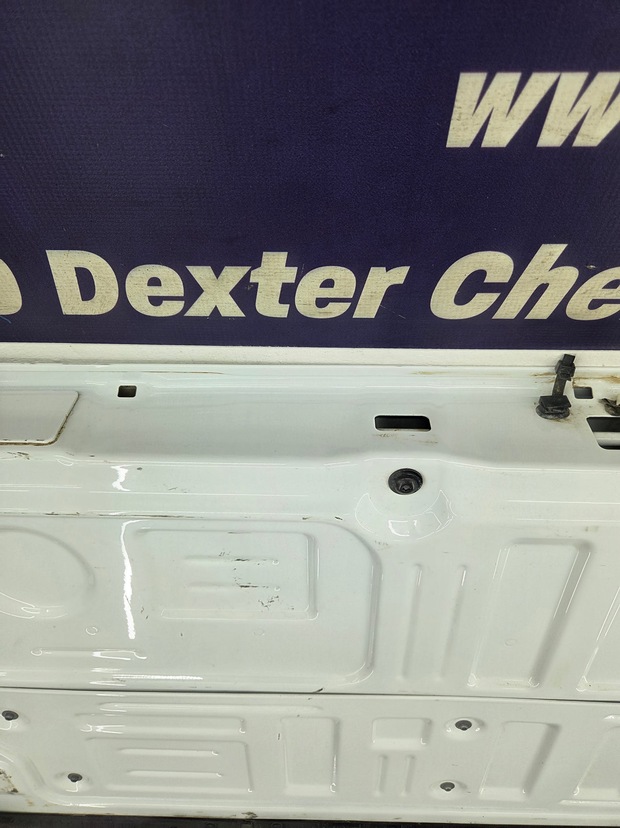 2023-2026 Ford Super Duty F250 F350 F450 F550 Step Tailgate - Oxford White