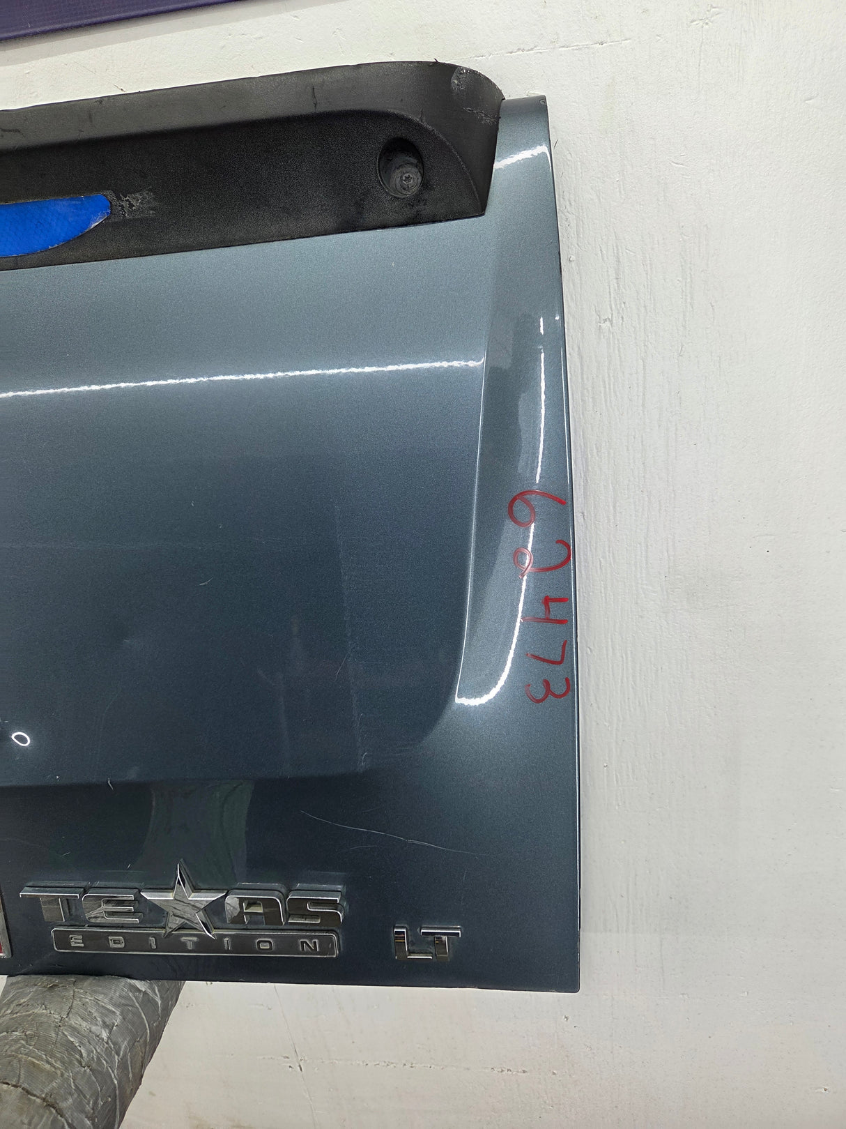 2007-2013 Chevrolet Silverado / GMC Sierra 1500 2500 3500 HD Tailgate