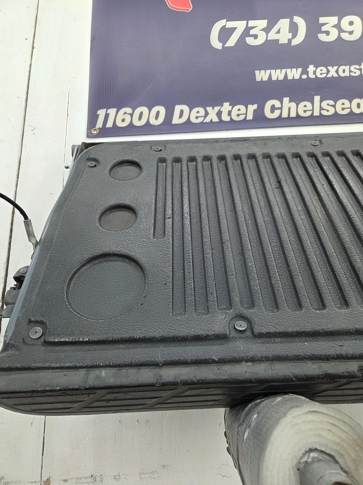 2007-2013 Chevrolet Silverado / GMC Sierra 1500 2500 3500 HD Tailgate